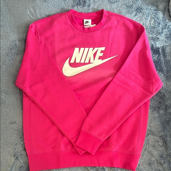 Men’s Pink Nike Crew Neck